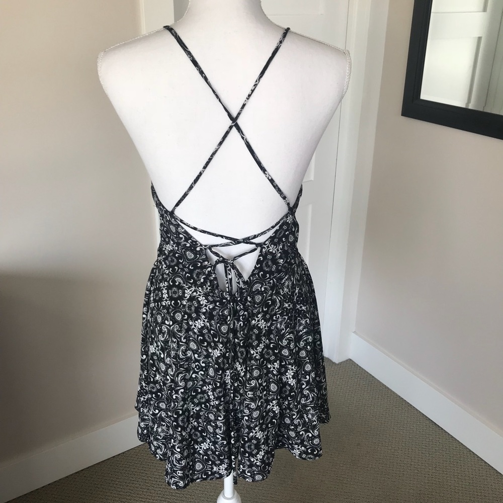 Express Printed Romper - image 3